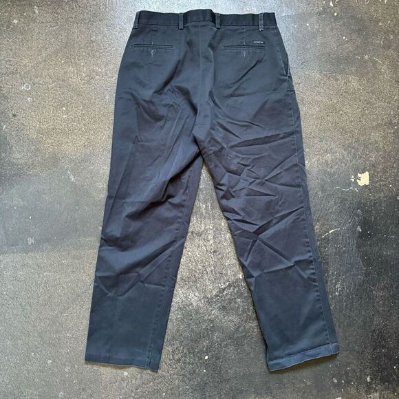 Dockers D3 Classic Fit Men’s Size 36x32 Cotton Blend Flat Front Style Chinos - Picture 2 of 14